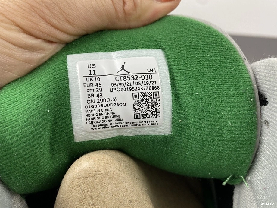 Jordan CT8532-030 Green Pine Air 3 0930